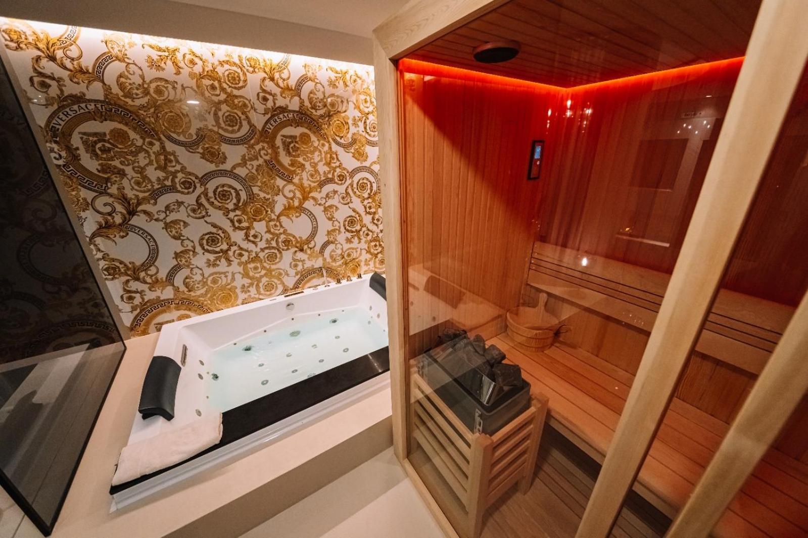 Versace Luxury Room กอร์เลโอเน ภายนอก รูปภาพ