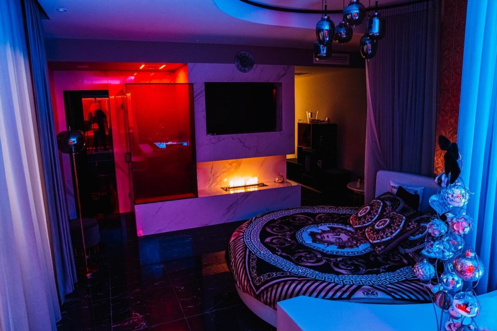 Versace Luxury Room กอร์เลโอเน ภายนอก รูปภาพ