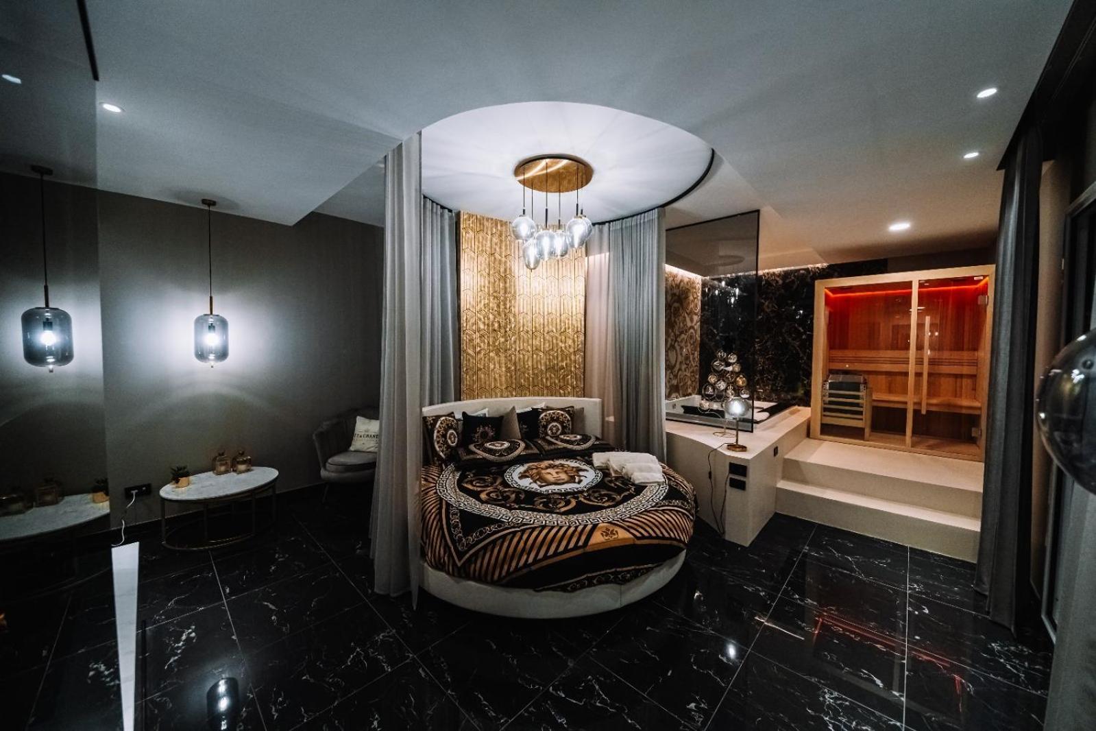 Versace Luxury Room กอร์เลโอเน ภายนอก รูปภาพ